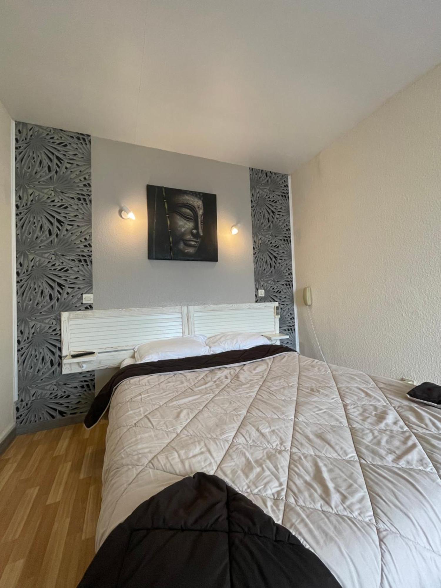 Hotel Auberge Des Charmilles Sainte-Soulle ห้อง รูปภาพ