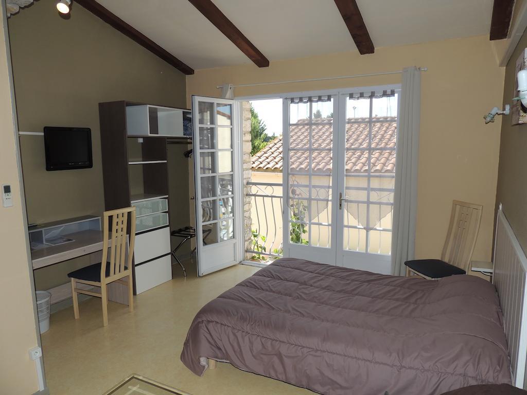 Hotel Auberge Des Charmilles Sainte-Soulle ห้อง รูปภาพ